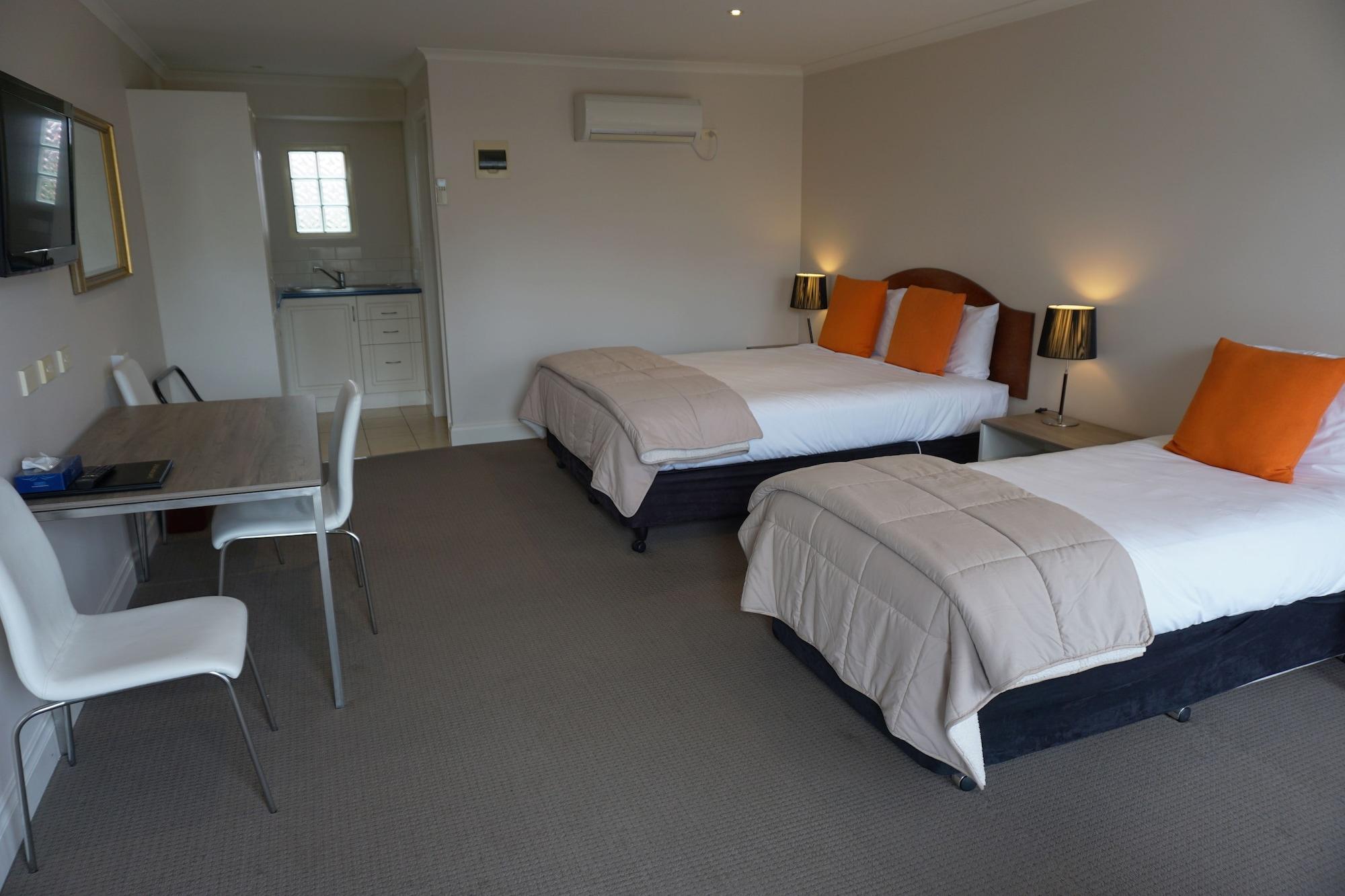 Ashmont Motel And Apartments Port Fairy Eksteriør billede