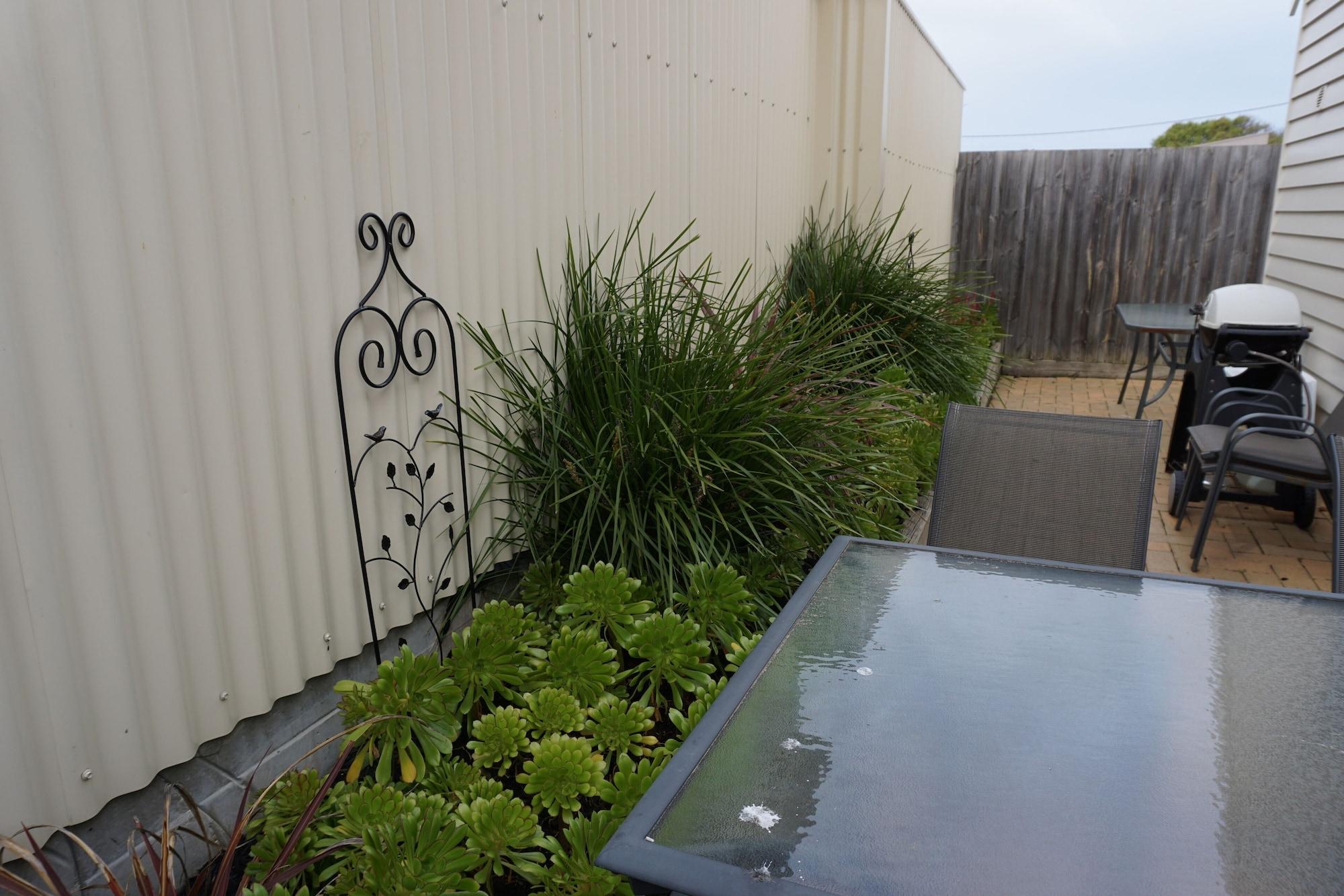 Ashmont Motel And Apartments Port Fairy Eksteriør billede