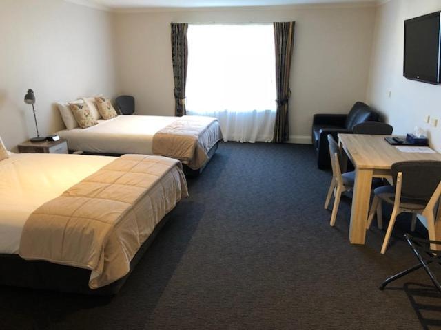 Ashmont Motel And Apartments Port Fairy Eksteriør billede